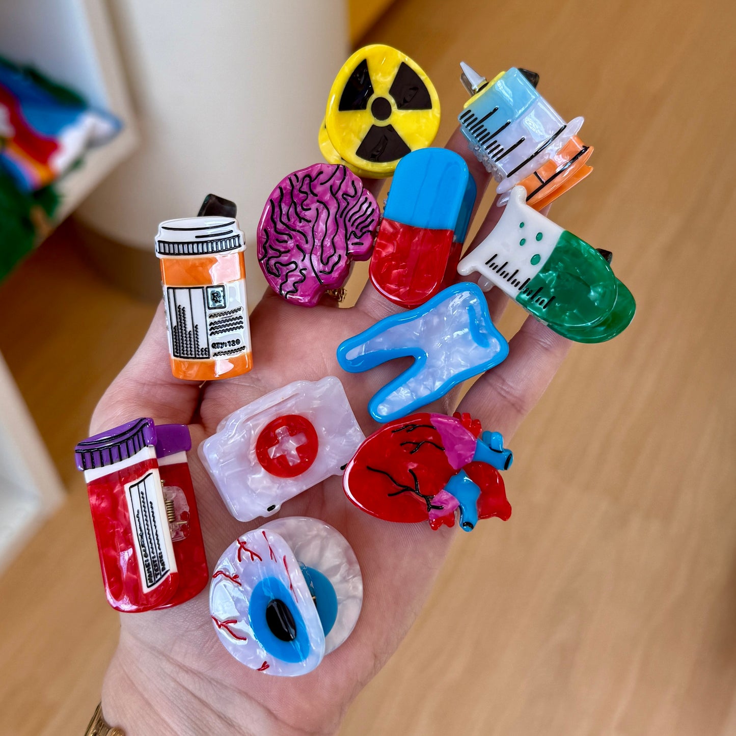 Prescription Bottle Mini Claws (2-pack)