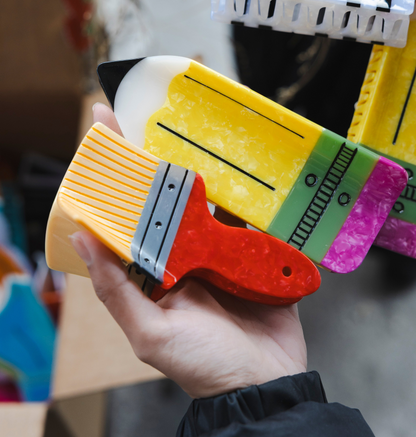 Paint Brush Hair Claw